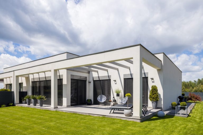 Comment aménager son extérieur avec style ?