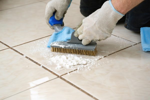 comment enlever de la colle seche